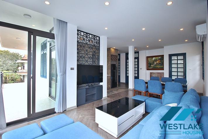 Cho Thuê Căn Hộ 2 Phòng Ngủ Rộng Đẹp, Sáng Thoáng View Hồ Tại Xuân Diệu, Tây Hồ, Hà Nội