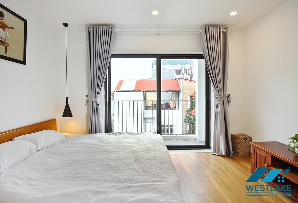 A spacious and modern 3 bedroom apartment for rent in Xuan Dieu, Tay Ho