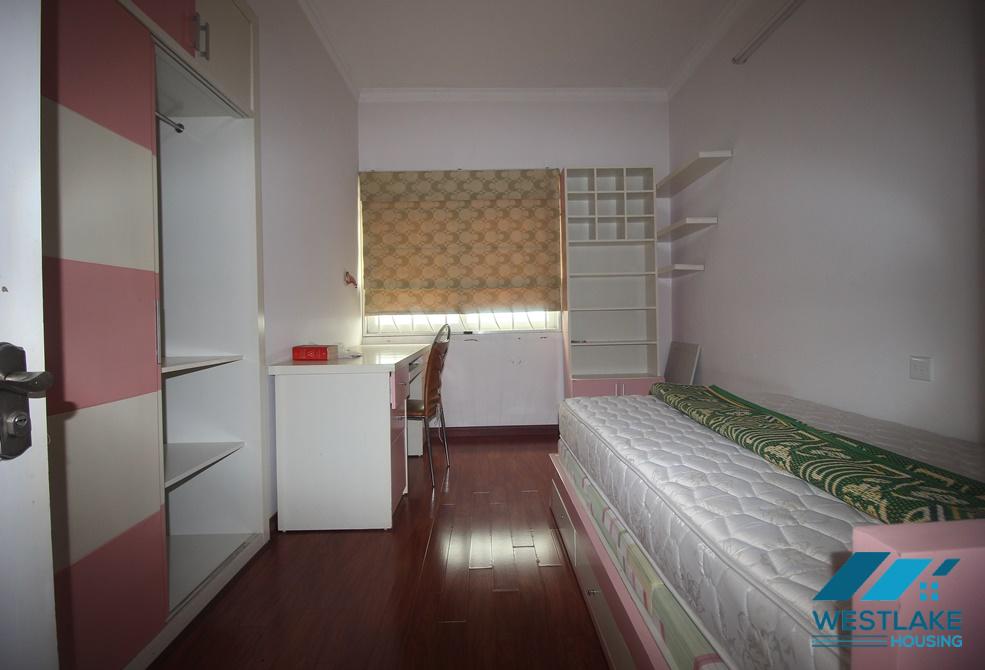 Cho thuê căn hộ 3 phòng ngủ đầy đủ nội thất gần UNIS – Khu đô thị Ciputra, Tây Hồ