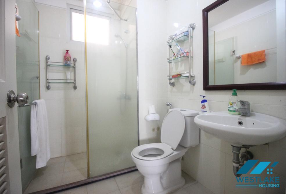 Cho thuê căn hộ 3 phòng ngủ đầy đủ nội thất gần UNIS – Khu đô thị Ciputra, Tây Hồ