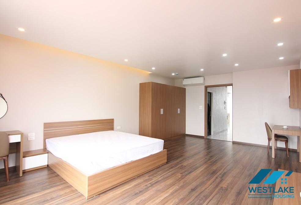 A super spacious 1 bedroom apartment for rent in Xuan Dieu, Tay Ho