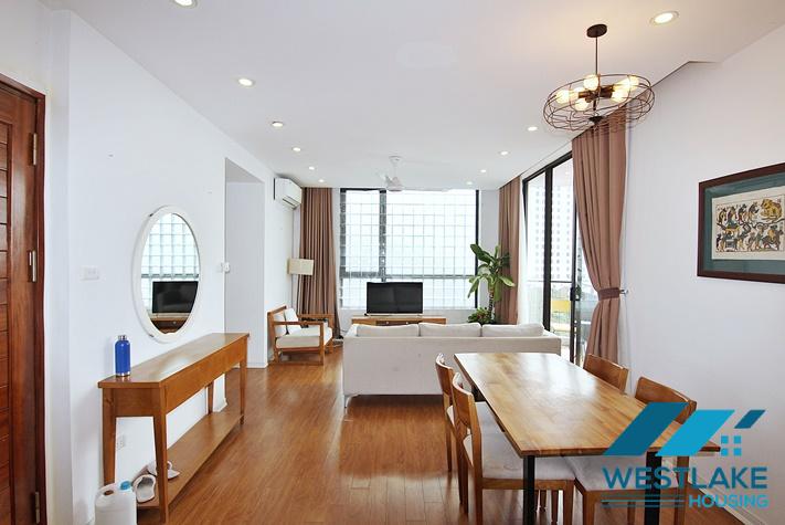 Bright 2 bedrooms apartment for rent in Xuan Dieu area, Tay Ho, Ha Noi