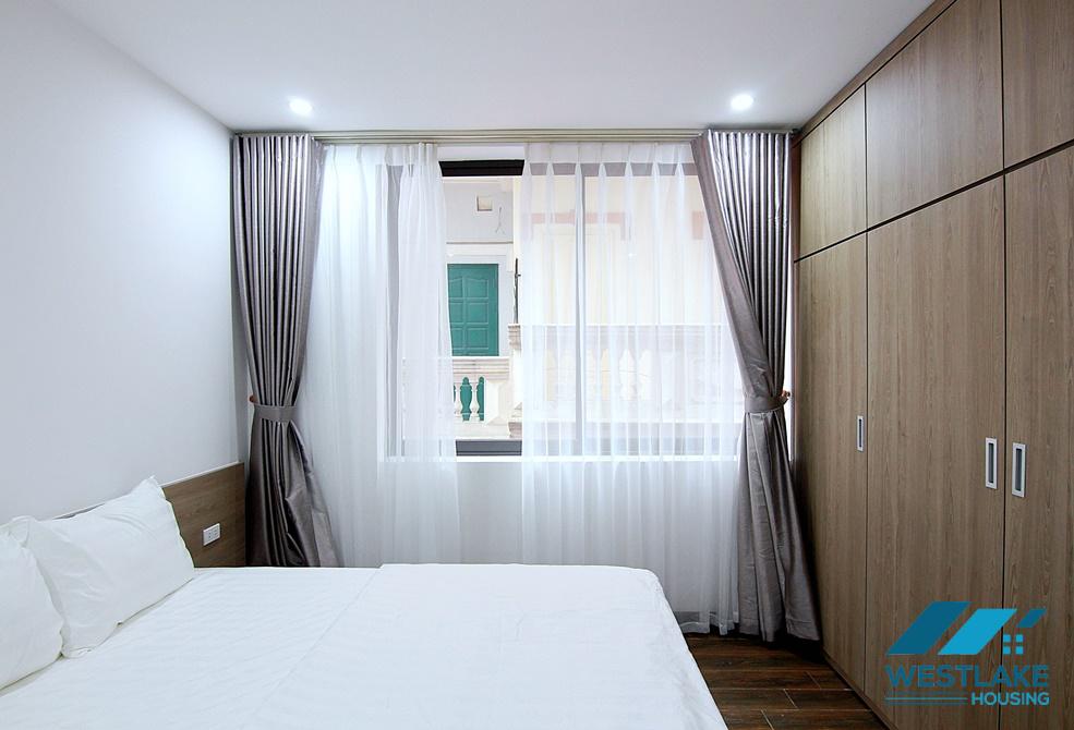 Căn Hộ 1 Phòng Ngủ Thiết Kế Đẹp, Ban Công, Ánh Sáng Tự Nhiên Tốt Cho Thuê Tại Tây Hồ, Hà Nội