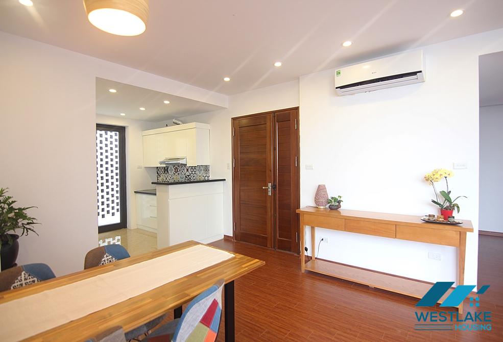 Cosy 02 bedrooms apartment for rent on Xuan Dieu street, Tay Ho, Ha Noi