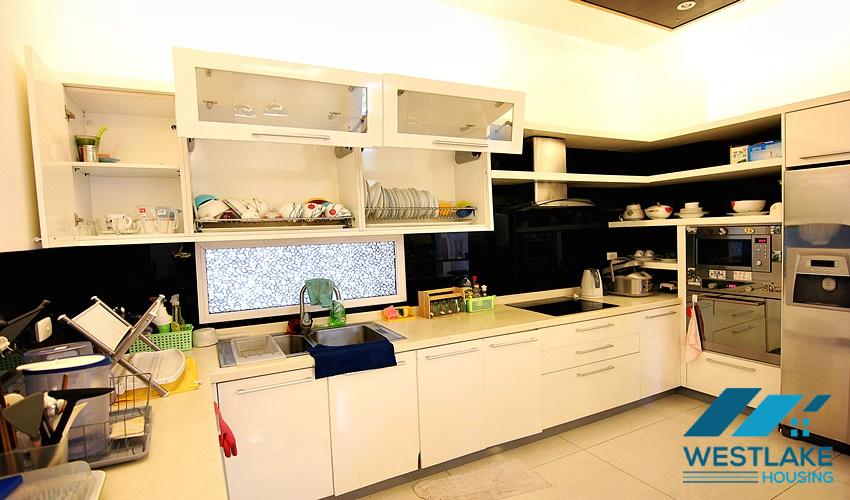 Cho Thuê Nhà 3 Phòng Ngủ Rộng Đẹp, Hiện Đại, Chất lượng Tại Khu Vực Tây Hồ, Hà Nội