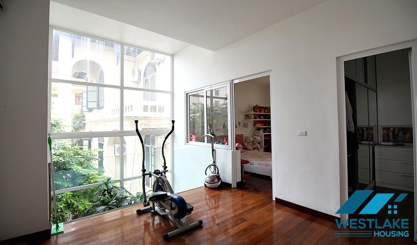 Cho Thuê Nhà 3 Phòng Ngủ Rộng Đẹp, Hiện Đại, Chất lượng Tại Khu Vực Tây Hồ, Hà Nội