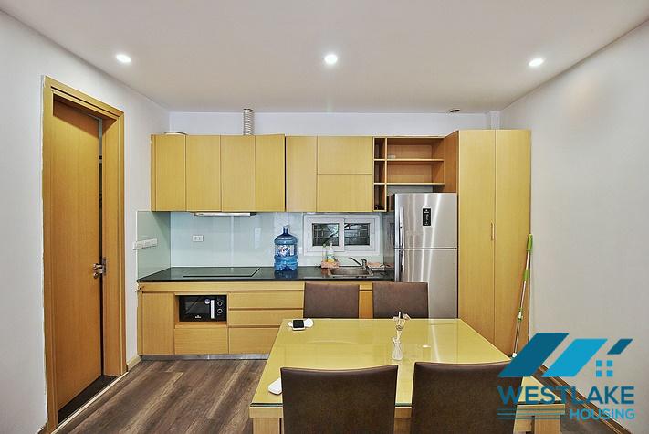 Cho Thuê Nhà  Một Phòng Ngủ Đẹp Hiện Đại, Sân Rộng Sáng Thoáng Tại Đường Tô Ngọc Vân Tây Hồ, Hà Nội