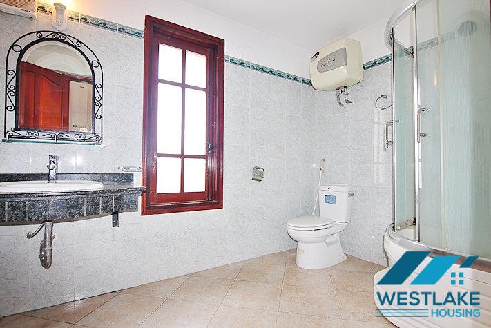 Cho Thuê Biệt Thự 5 Phòng Ngủ Sáng Thoáng, Sân Rộng, Hồ Bơi Tại Tô Ngọc Vân, Tây Hồ, Hà Nội