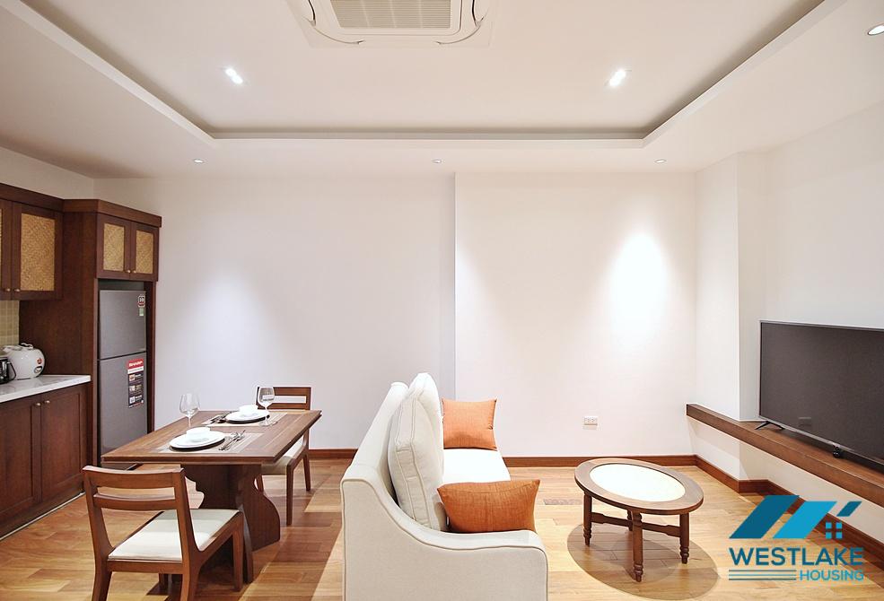 Good quality 01 bedroom serviced apartment for rent in Tay Ho, Ha Noi