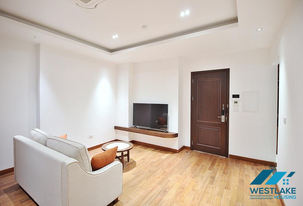 Good quality 01 bedroom serviced apartment for rent in Tay Ho, Ha Noi