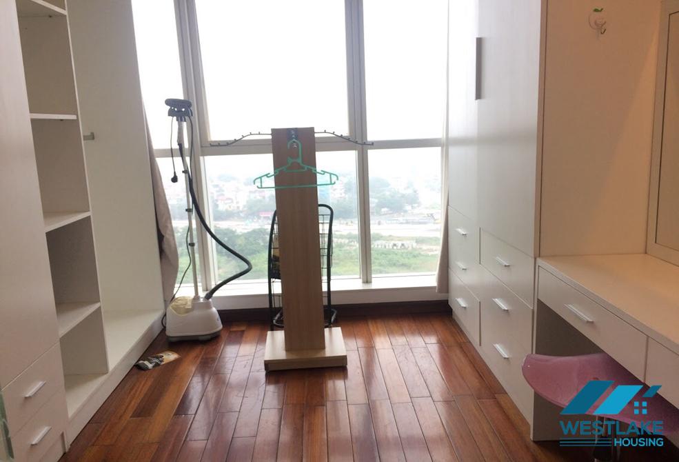 A beautiful and well-furnished 3 bedroom apartment for rent in Ciputra
