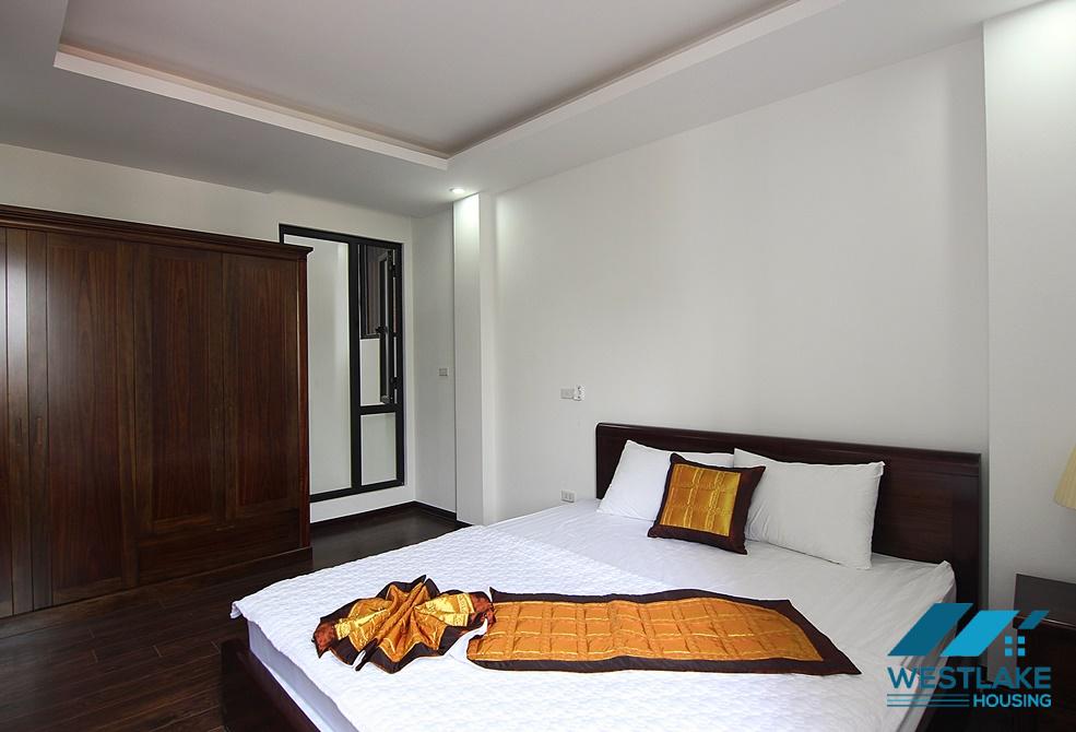 A good valued 1 bedroom apartment for rent in Xuan Dieu, Tay Ho
