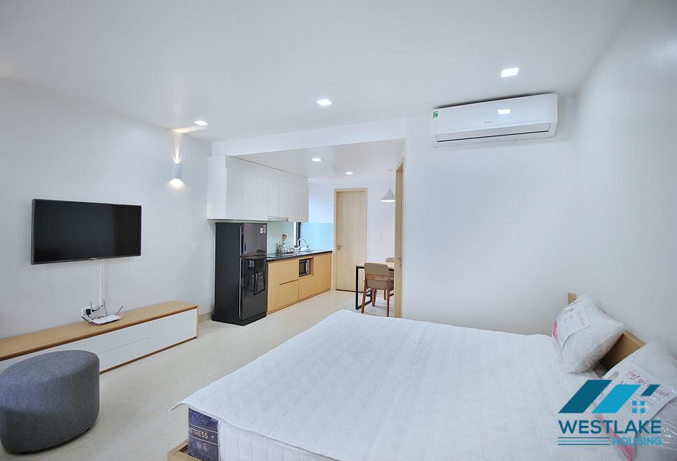 A bright and modern studio for rent in Xuan Dieu, Tay Ho, Ha Noi