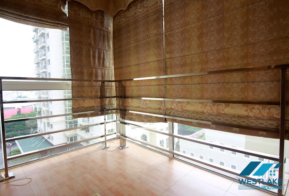 Cho thuê căn hộ 2 phòng ngủ diện tích lớn tại tòa E Ciputra