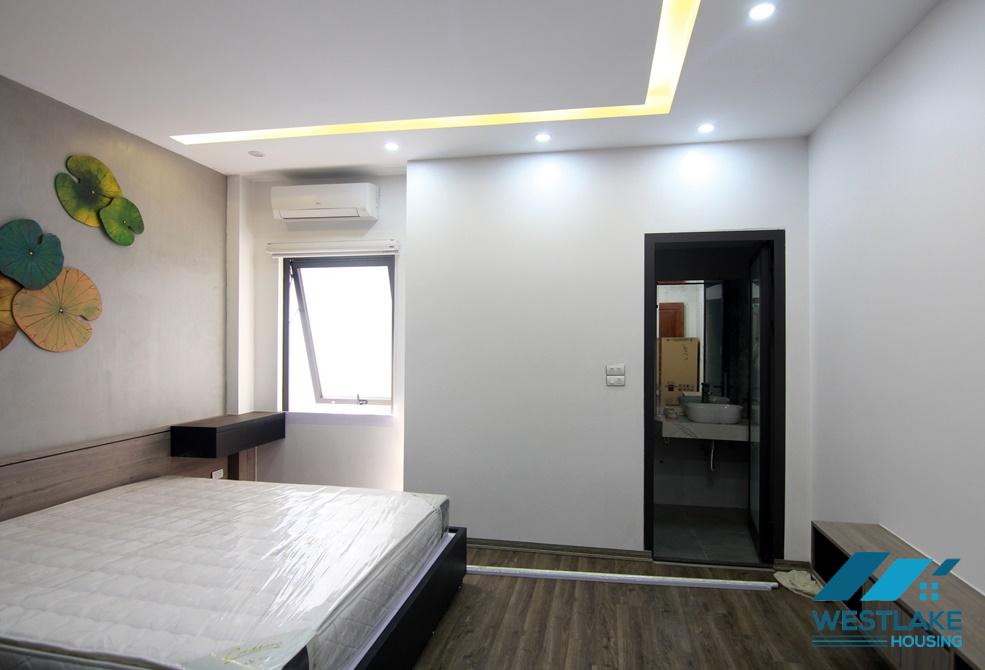 A good price 2 bedroom apartment for rent in Xuan Dieu, Tay Ho, Ha Noi