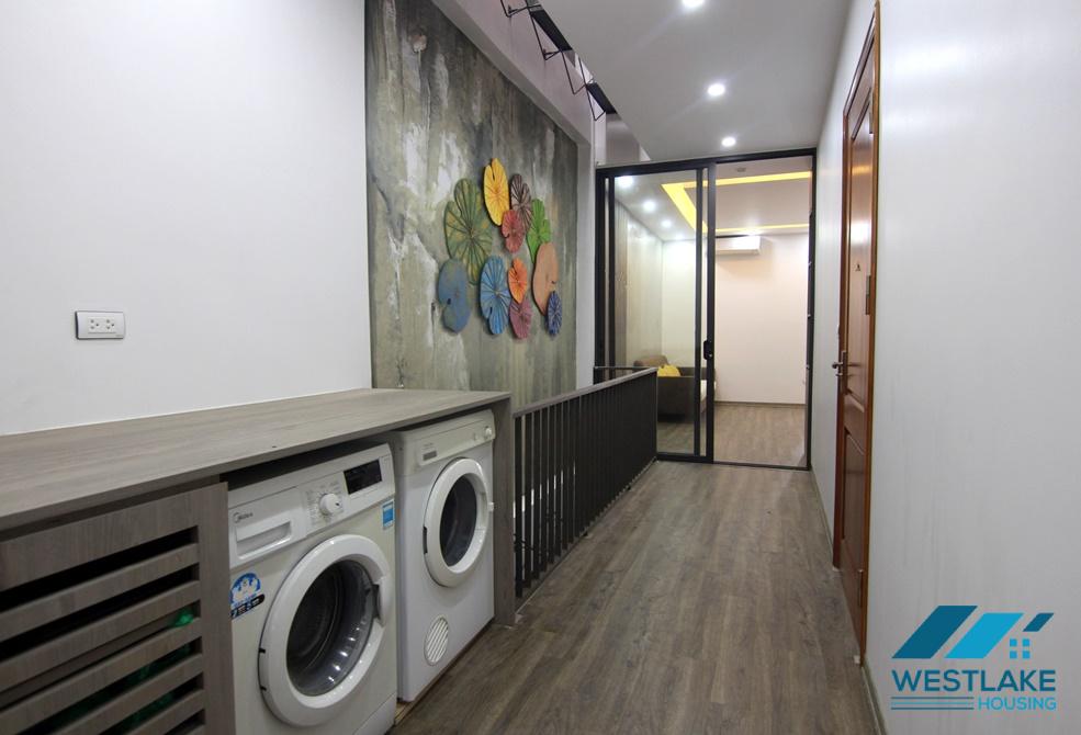 A good price 2 bedroom apartment for rent in Xuan Dieu, Tay Ho, Ha Noi