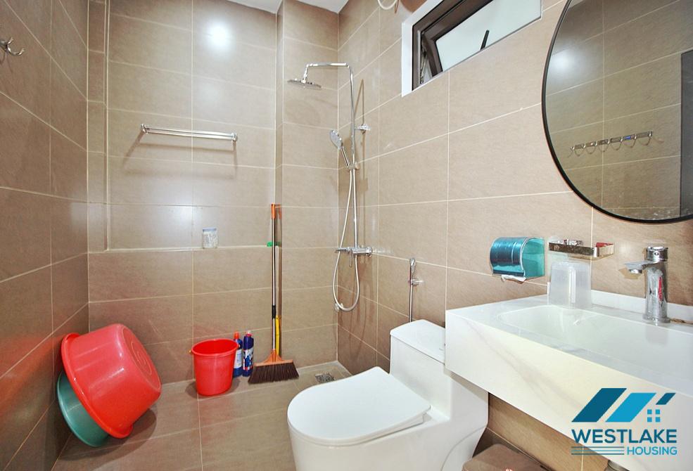 Cho Thuê Nhà 3 Phòng Ngủ Mới, Giá Rẻ Tại Khu Vực Âu Cơ, Tây Hồ, Hà Nội