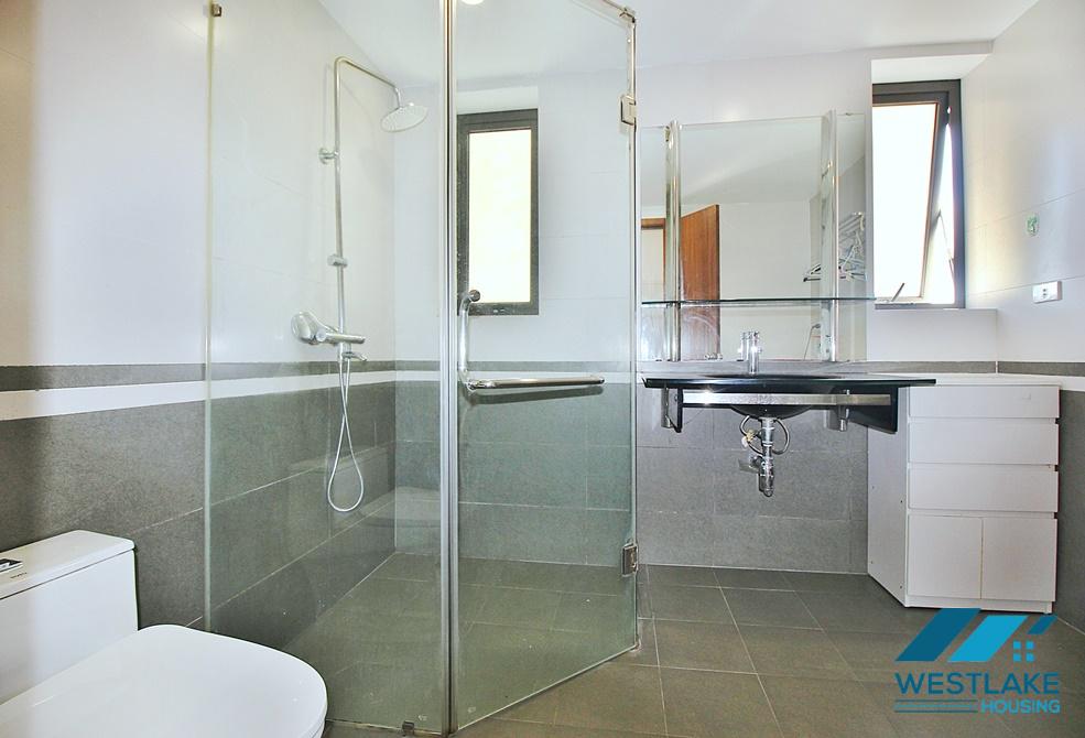Cho Thuê Căn Hộ Một Phòng Ngủ Có Ban Công Rộng Tại Từ Hoa Tây Hồ, Hà Nội