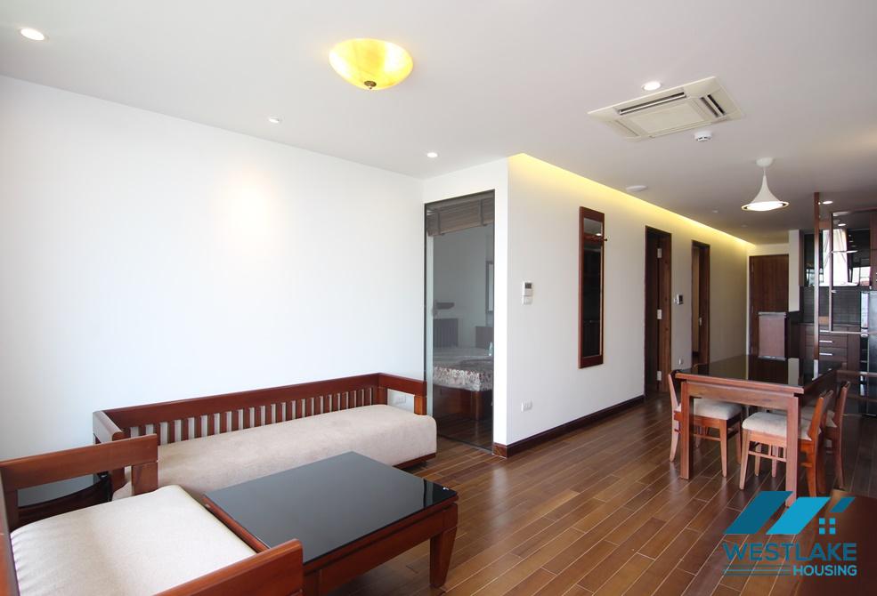 A beautiful 2 bedroom apartment for rent in Xuan Dieu, Tay Ho, Ha Noi