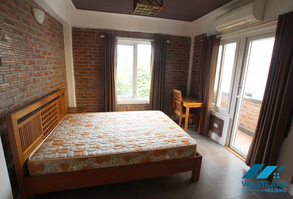 Affordable price 01 bedroom apartment for rent on Tay Ho street, Tay Ho ward, Ha Noi