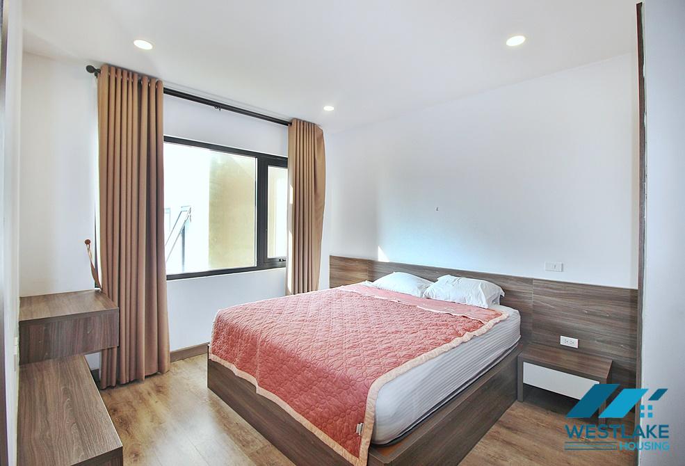 A bright 2 bedroom apartment for rent in Xuan Dieu, Tay Ho, Ha Noi