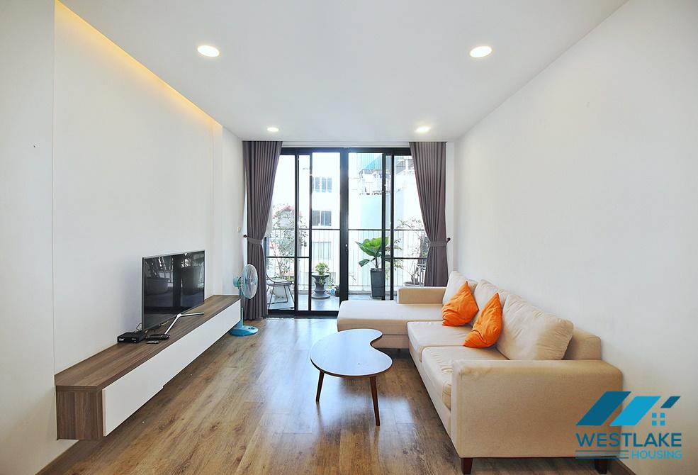A bright 2 bedroom apartment for rent in Xuan Dieu, Tay Ho, Ha Noi