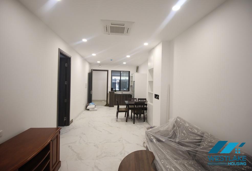 A cheap and modern apartment for rent in Xuan Dieu, Tay Ho