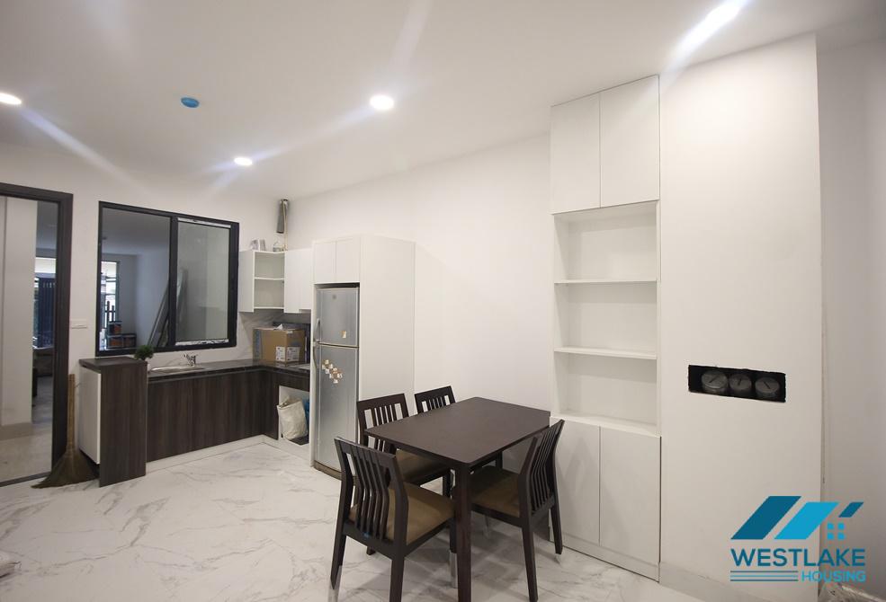A cheap and modern apartment for rent in Xuan Dieu, Tay Ho