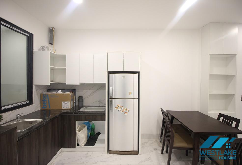A cheap and modern apartment for rent in Xuan Dieu, Tay Ho
