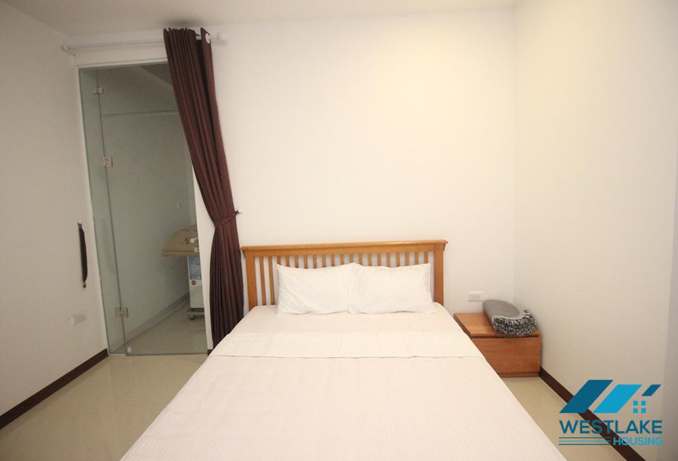 A ground floor 1 bedroom apartment for rent in Xuan Dieu, Tay Ho