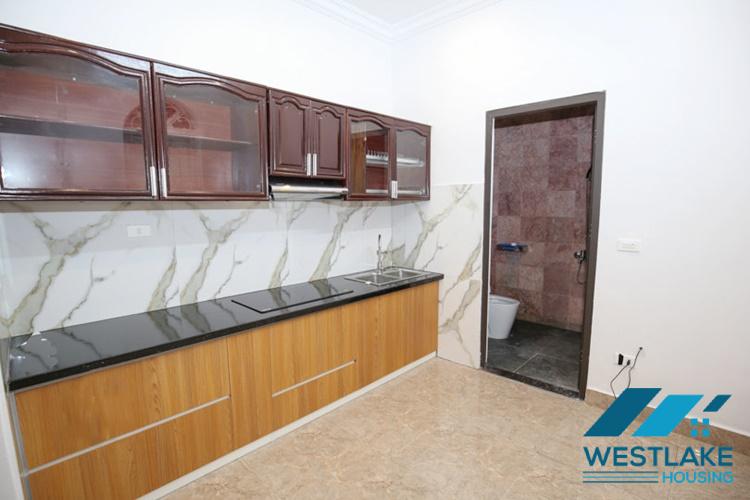 Cho Thuê Nhà Mới 4 Phòng Ngủ Tại Phố Từ Hoa, Tây Hồ, Hà Nội