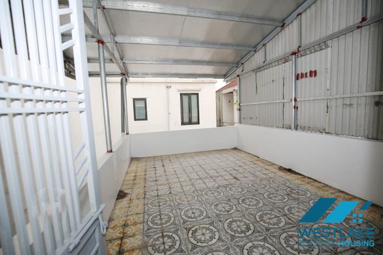 Cho Thuê Nhà Mới 4 Phòng Ngủ Tại Phố Từ Hoa, Tây Hồ, Hà Nội