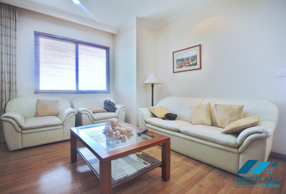 Cho thuê căn hộ 154m² 3 phòng ngủ tại tòa E Ciputra 