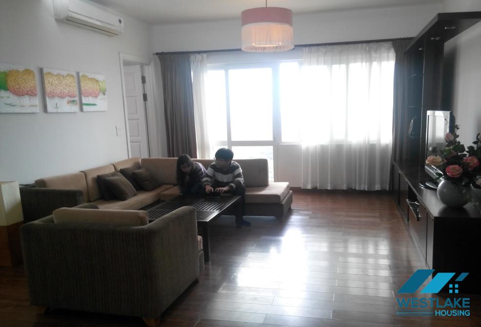 Cho thuê căn hộ tầng cao tại tòa E – Ciputra, Hà Nội 