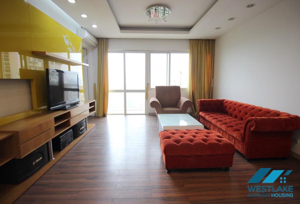 Cho thuê căn hộ 3 phòng ngủ rộng rãi tại khu đô thị quốc tế Ciputra, Hà Nội, Việt Nam