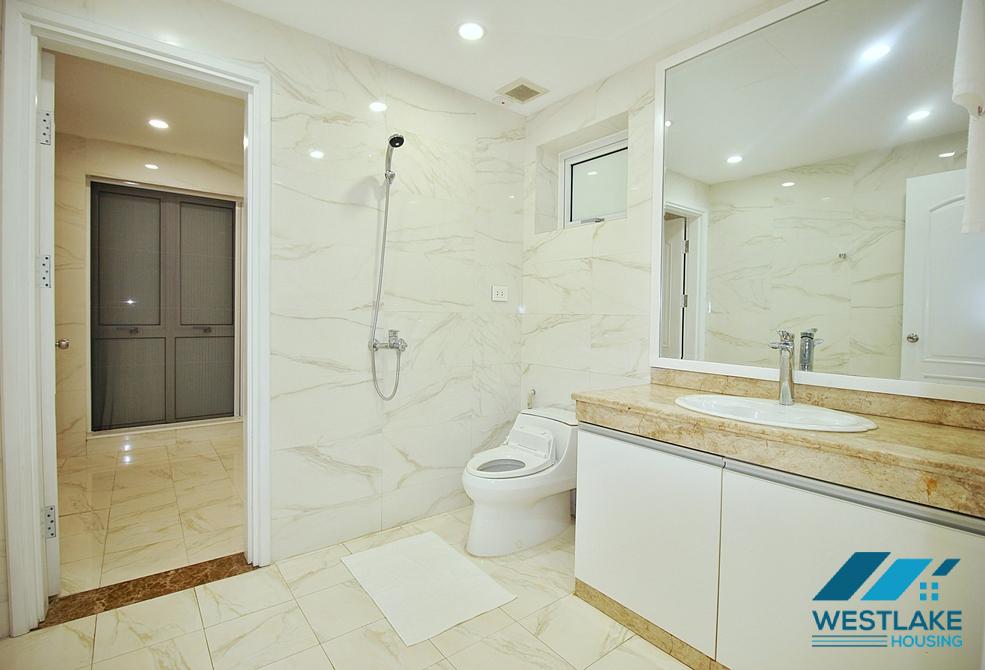 Serviced 4 bedrooms house for rent in Tay Ho ward, Ha Noi