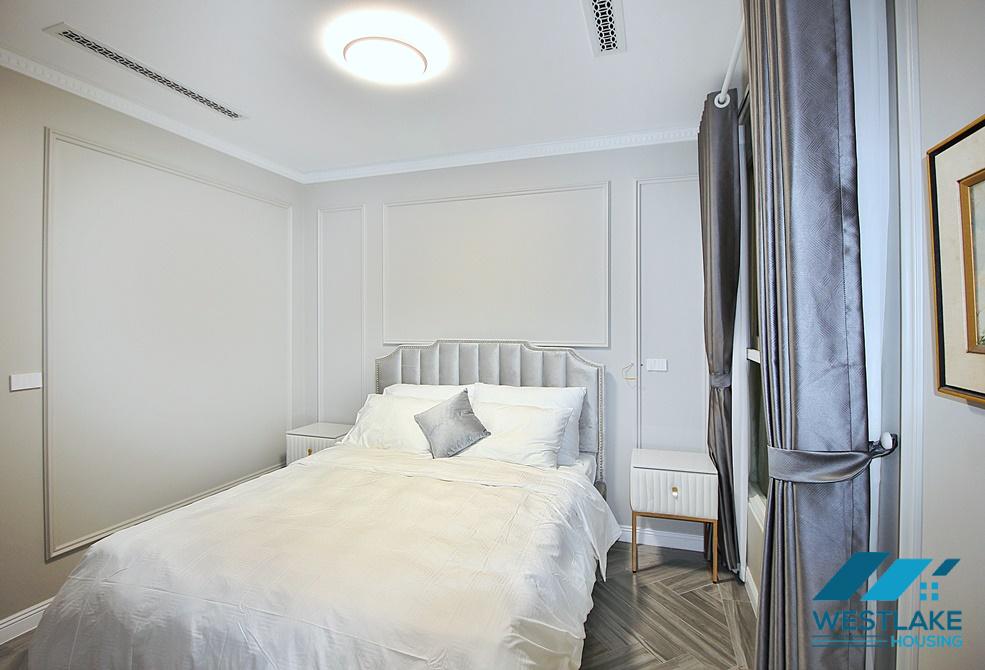 A lake view and newly 2 bedroom apartment for rent in Xuan Dieu, Tay Ho
