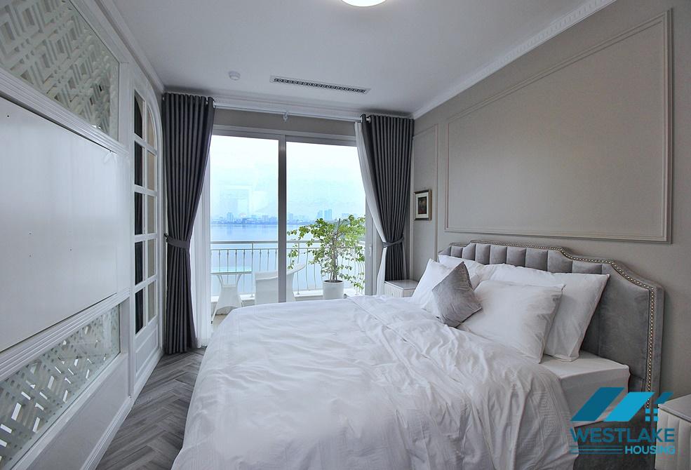 A lake view and newly 2 bedroom apartment for rent in Xuan Dieu, Tay Ho