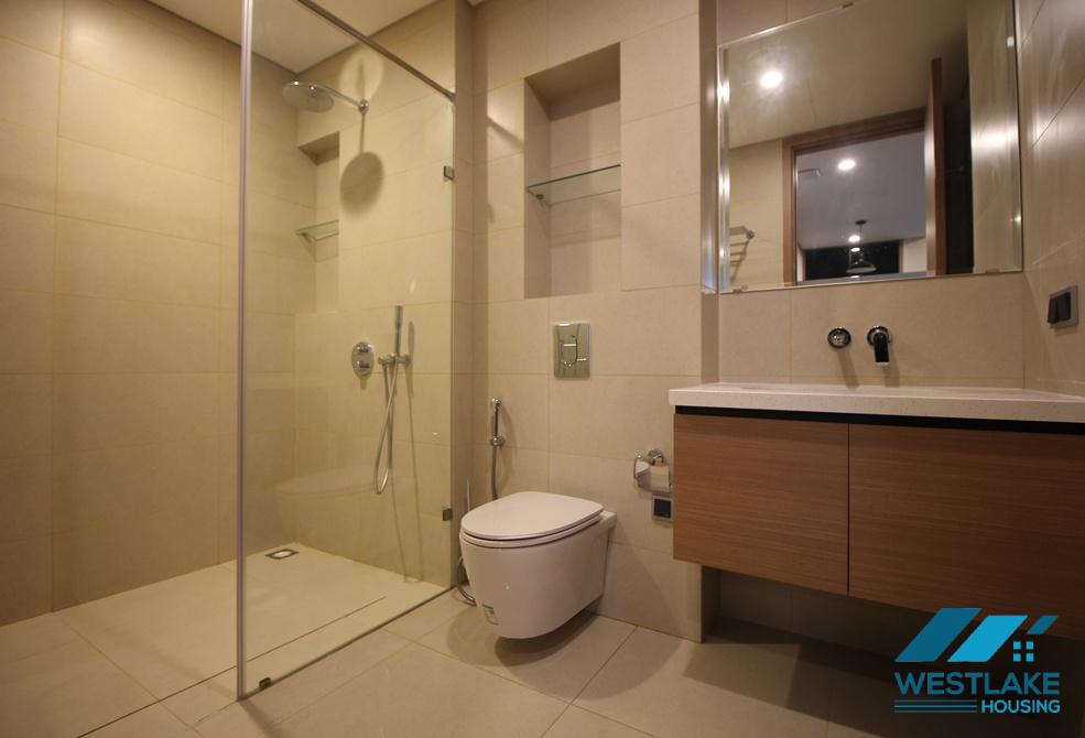 Bright and quiet 02 bedrooms apartment for rent in Tay Ho street, Tay Ho, Ha Noi