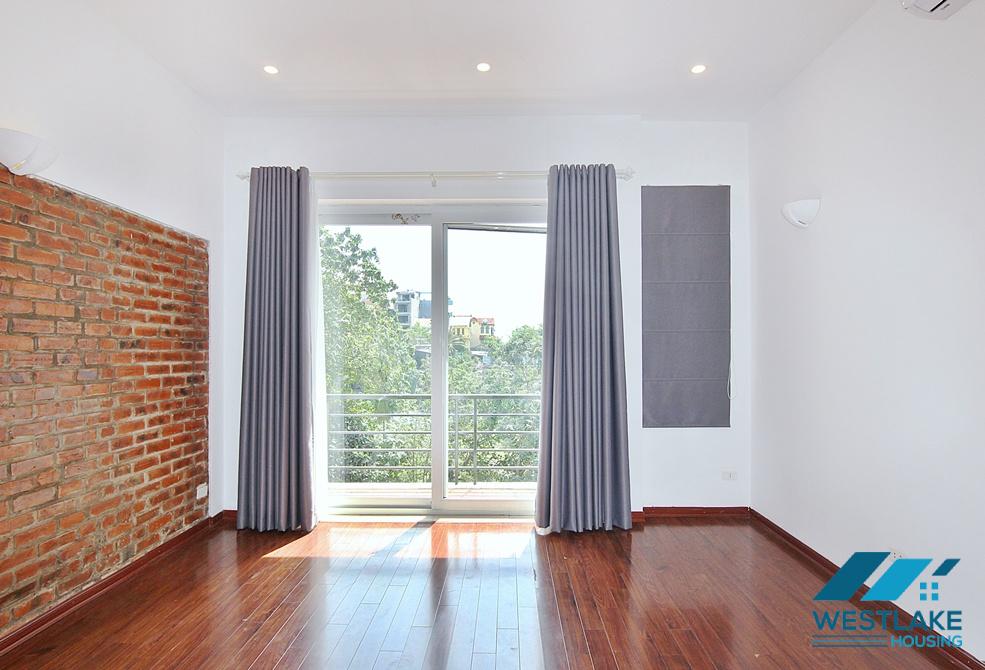 Beautiful and spacious house for rent in Tay Ho ward, Ha Noi