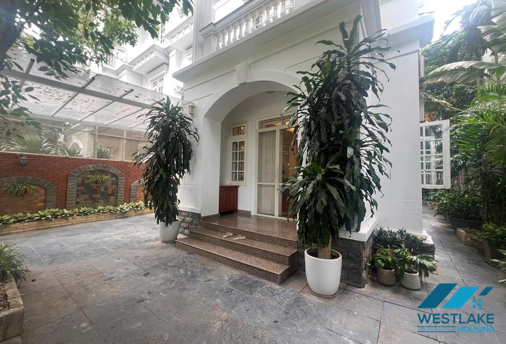 Garden 5 bedrooms house for rent in Ciputra, Tay Ho ward, Ha Noi