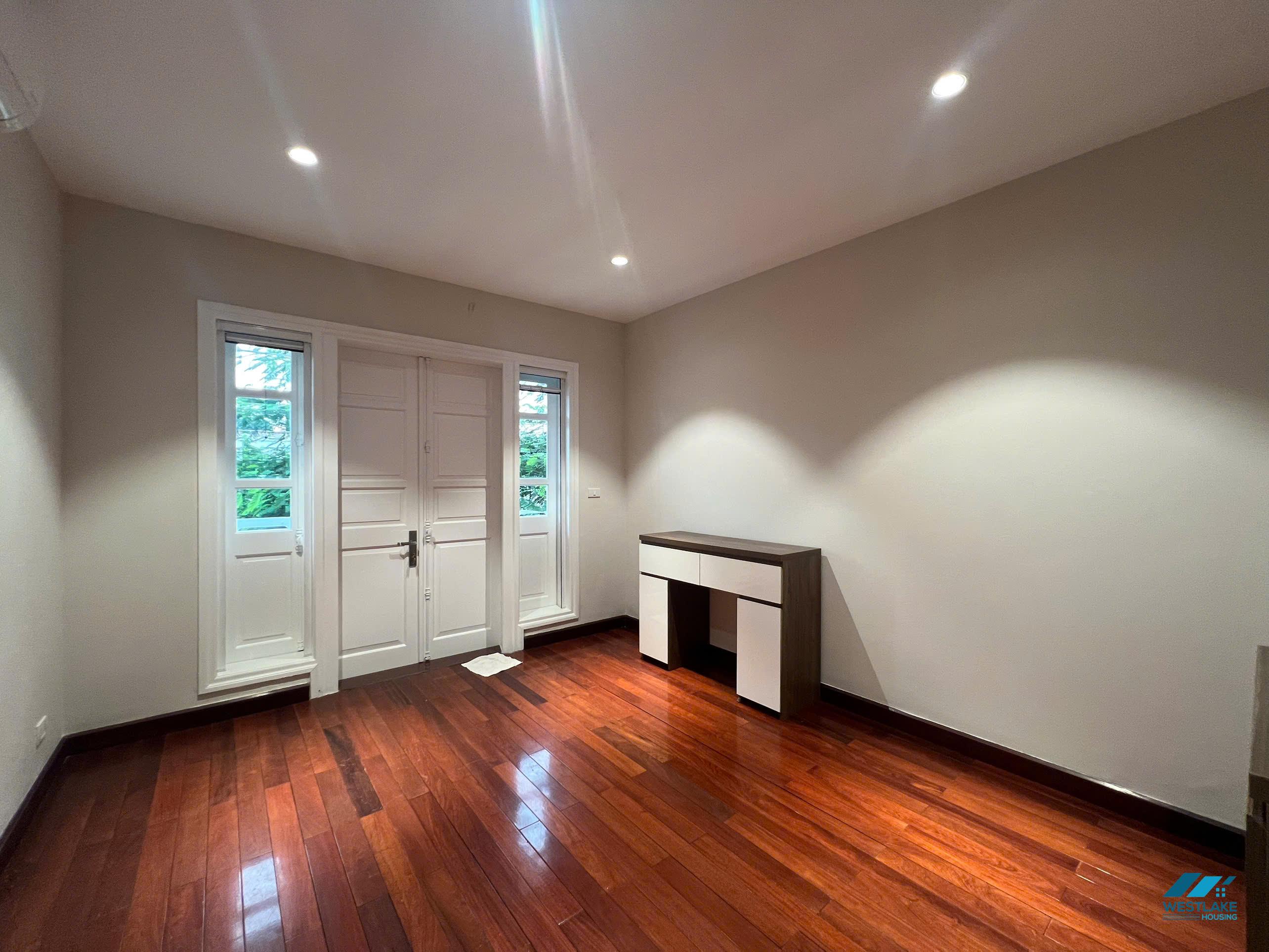 Renovated morden house for rent in D block, Ciputra, Tay Ho ward, Ha Noi Renovated morden house for rent in D block, Ciputra, Tay Ho ward, Ha Noi