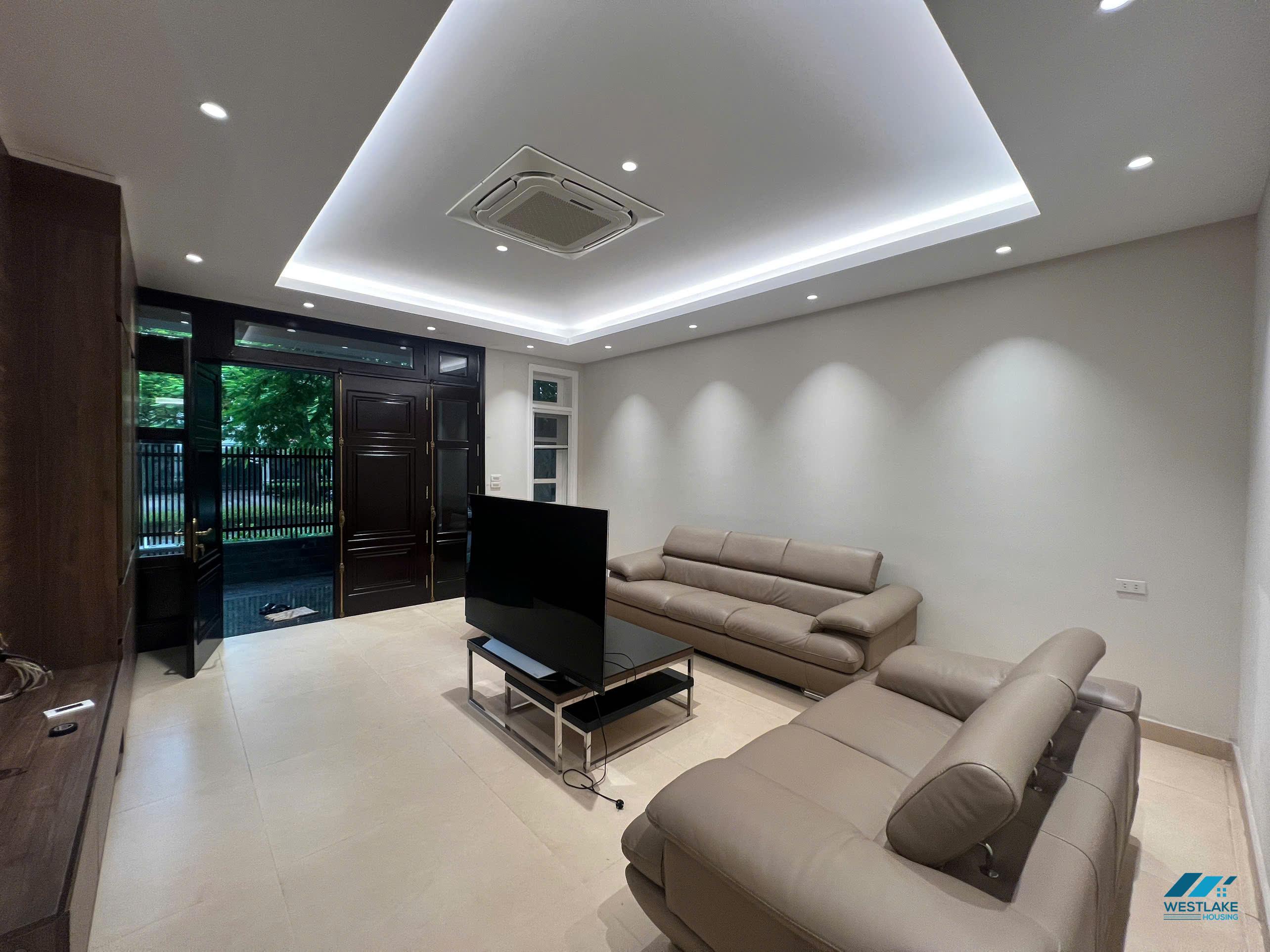 Renovated morden house for rent in D block, Ciputra, Tay Ho ward, Ha Noi Renovated morden house for rent in D block, Ciputra, Tay Ho ward, Ha Noi