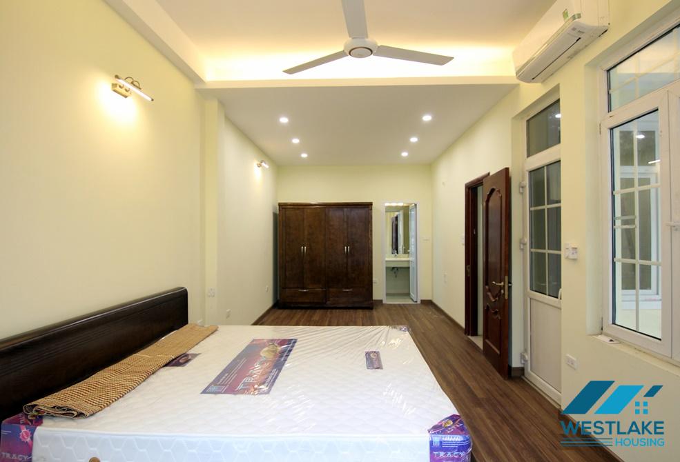 A 3 bedroom house with big yard for rent in Xuan Dieu, Tay Ho