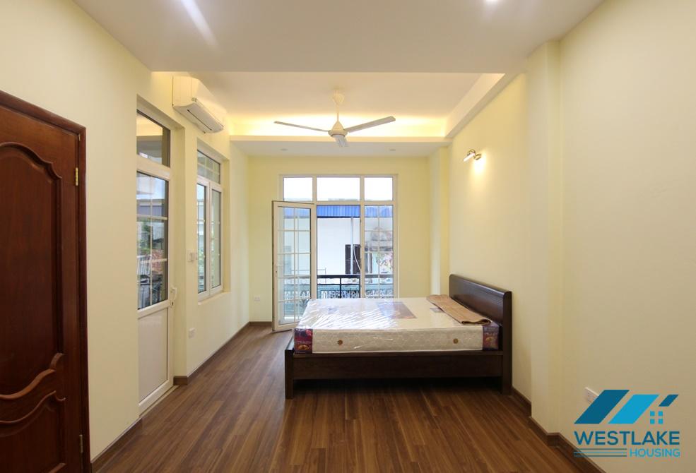 A 3 bedroom house with big yard for rent in Xuan Dieu, Tay Ho