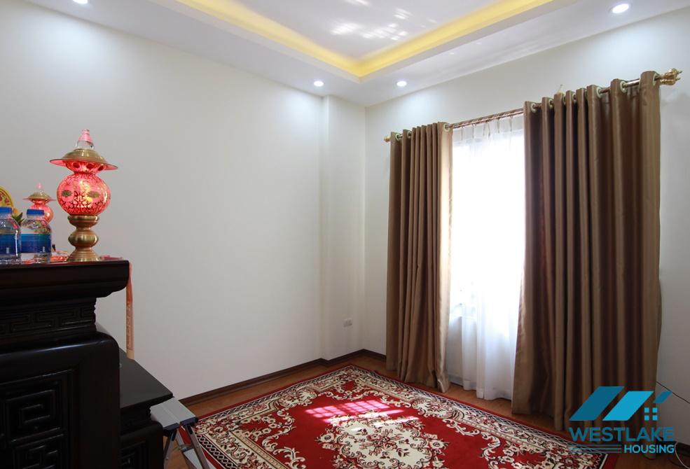 A nice 4 bedroom house for rent in An Duong Vuong, Tay Ho