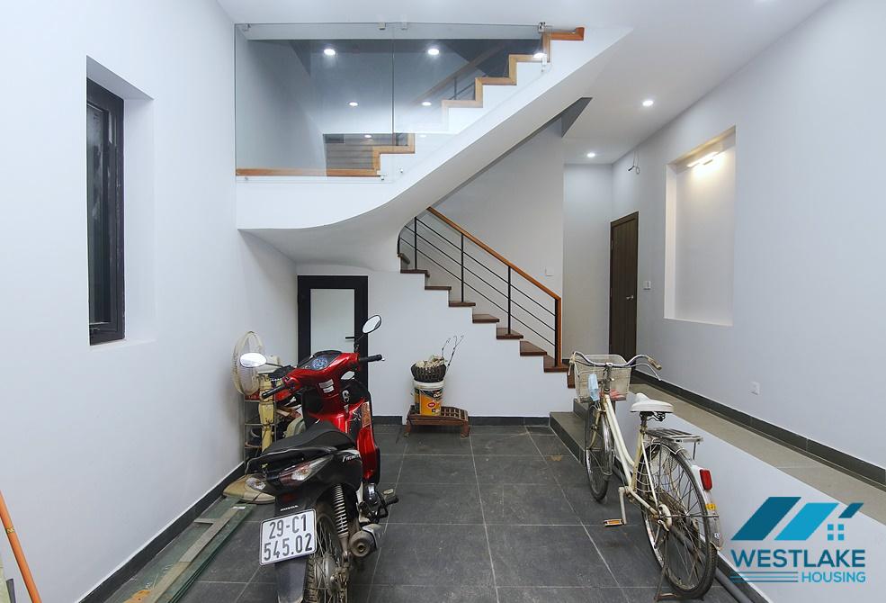 A nice design house for rent near Nhat Tan bridge, Tay Ho, Ha Noi