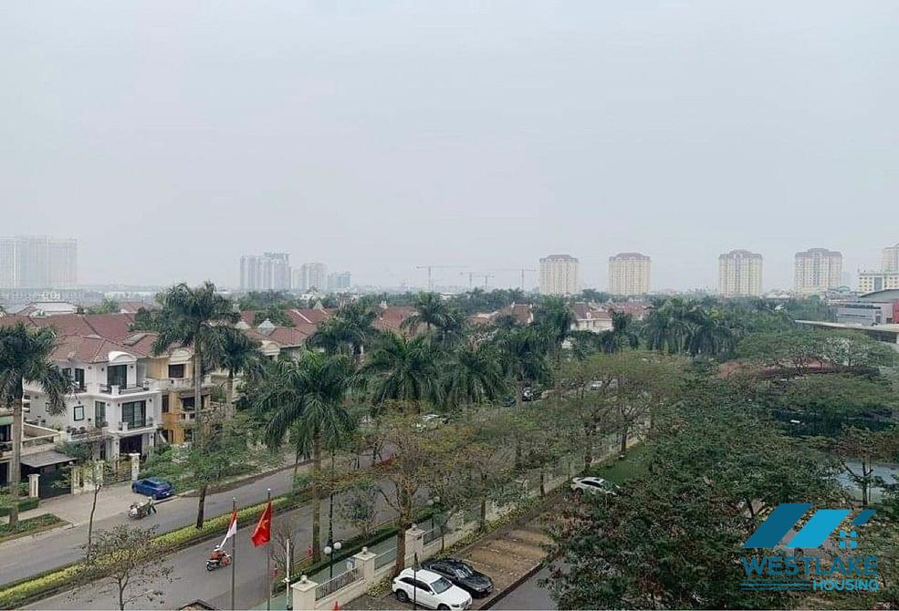 Cho thuê căn hộ 3 phòng ngủ nội thất cơ bản tại Ciputra