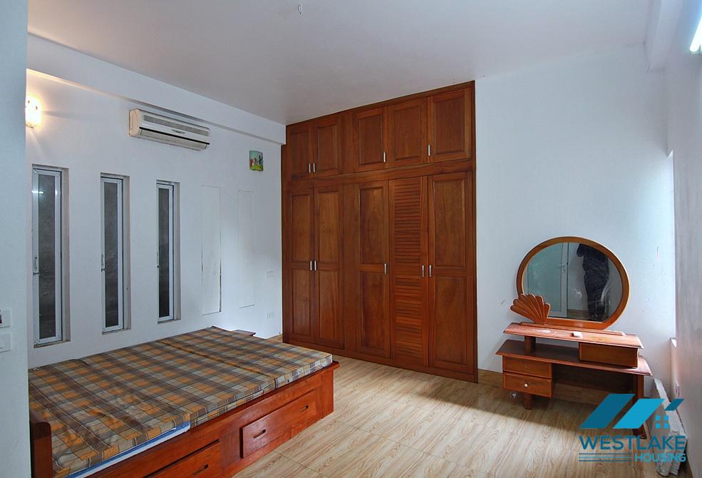 A cheap 3 bedroom house for rent in An Duong Vuong, Tay Ho