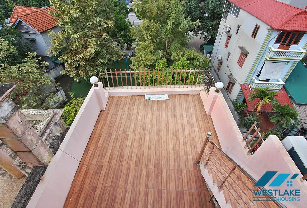 A cheap 3 bedroom house for rent in An Duong Vuong, Tay Ho